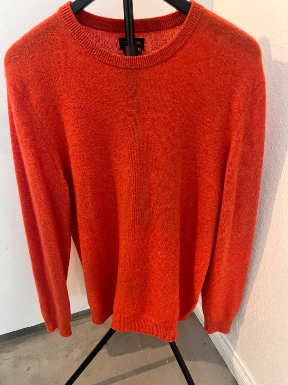 Clubroom Mens Cashmere Burnt Orange Crew Neck Sweater | Size Medium
